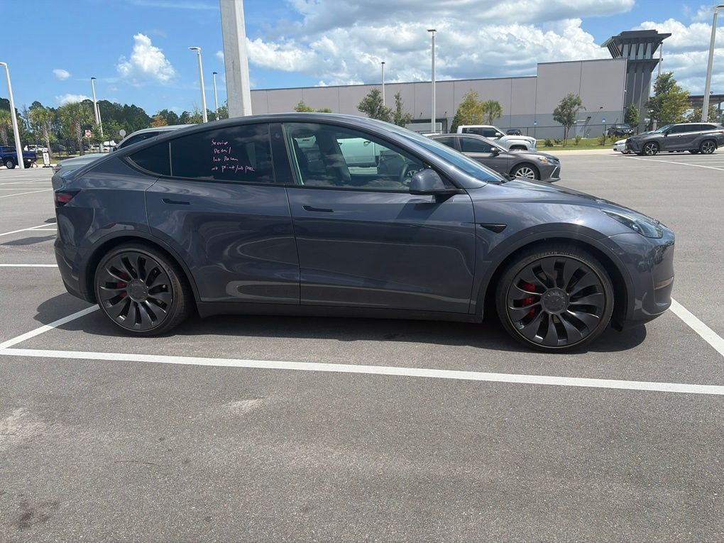 tesla model y 2023 7SAYGDEF0PF760608 image tesla model y 2023 7SAYGDEF0PF760608 image